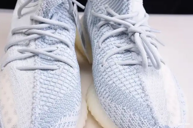 V2 Cloud FW3043 Adidas Yeezy Boost White 350 0524